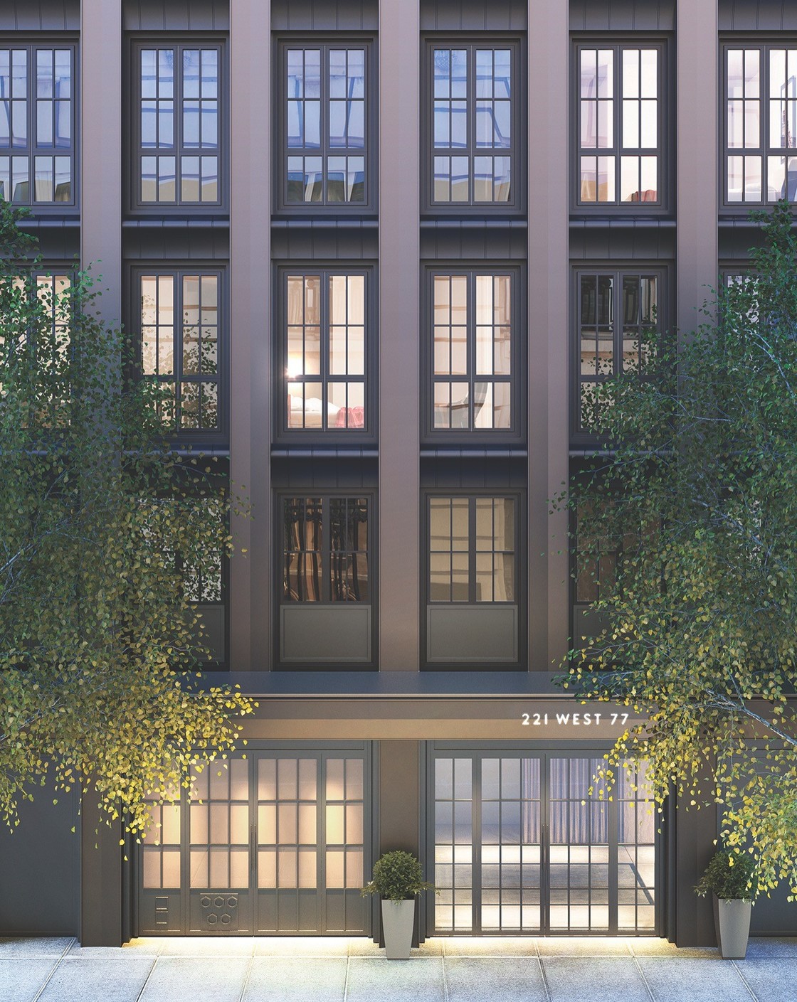 Thomas Juul-Hansen’s design pays homage to the historical architecture of the Upper West Side, but offers an inventive perspective. Traditional casement windows are combined with graduated terraces that offer outdoor access. East-facing windows, southern exposure in the common rooms, and northern views afford residents a rare, multifaceted perspective on the cityscape around them.